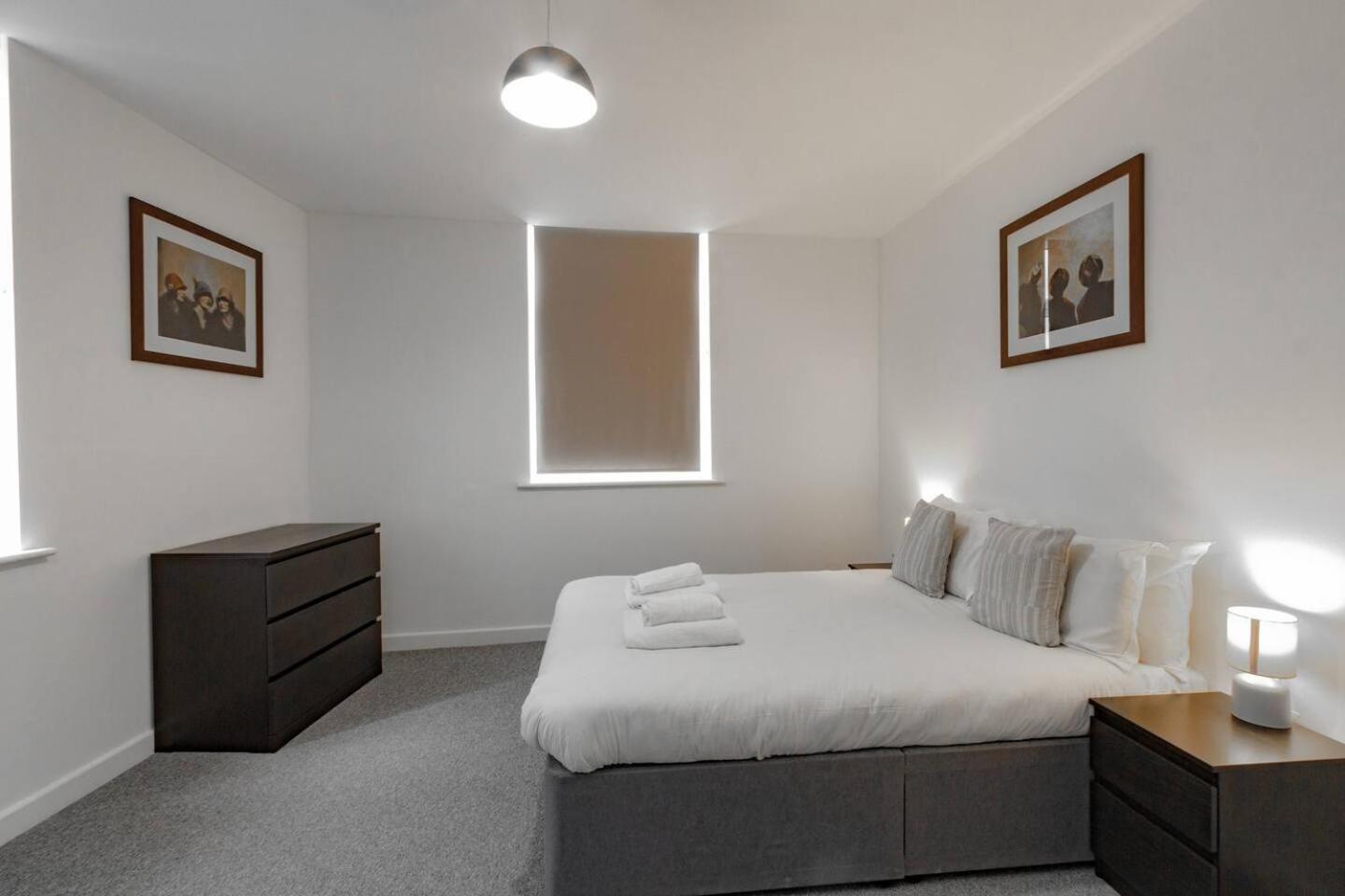 Spacious & Pet-Friendly 1Br Apt In Heywood Lägenhet Exteriör bild